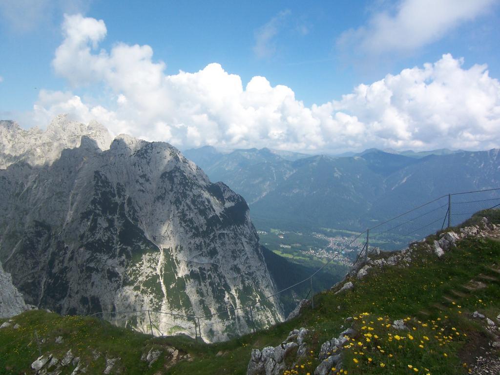 Gasthof Zum Rassen Garmisch-Partenkirchen Esterno foto